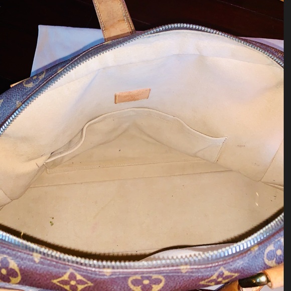 Louis Vuitton Manhattan GM Monogram & Leather Bag - Picture 8 of 8